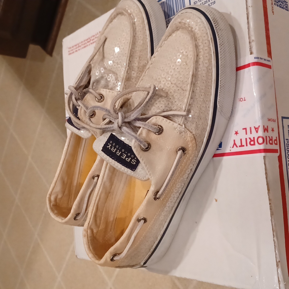 Sperry top siders